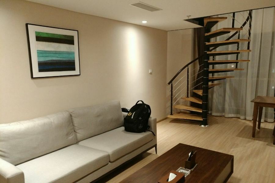 Home Plus Suite Hotel And Apartment Wuhan Buitenkant foto